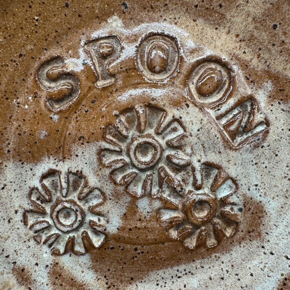 Vintage Art Pottery Spoon Rest Flower Power Daisy Stoneware Brown Drip Glaze - Picture 4 of 8